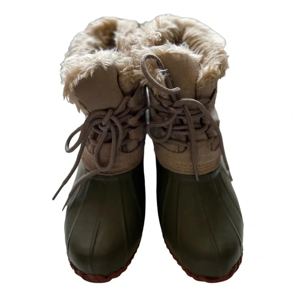 AEO • Green Faux Fur Rain Duck Boot